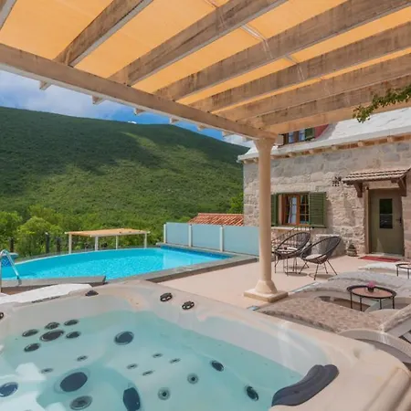 Villa Kameni Cvijet - Makarska By Guide Kamenmost