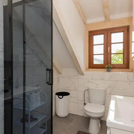 Kameni Cvijet - Makarska By Guide